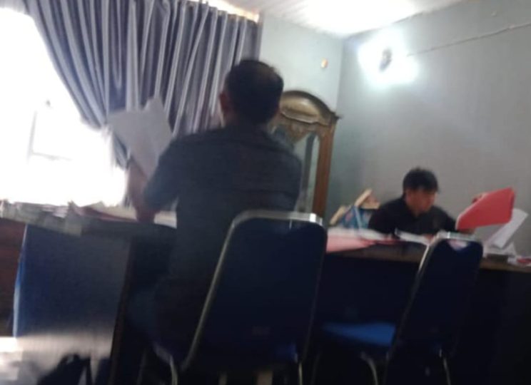 Dinas Kominfo Kota Tomohon Digeledah Polisi