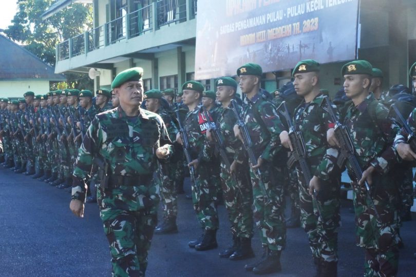 Danrem 131/Santiago Berangkatkan Satgas Ops Pam Puter RI-Filipina