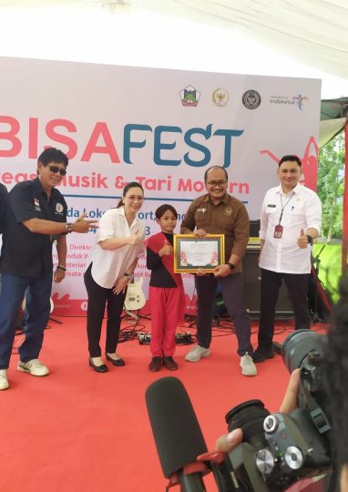 Tunjang TIFF 2023, VaSung Bersama Kemenparekraft Gelar BISAFEST Kreasi Musik dan Tari Modern di Kota Tomohon