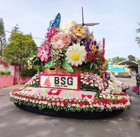 Fload Bank SulutGo di Tournament Of Flowers Pukau Ribuan Penonton