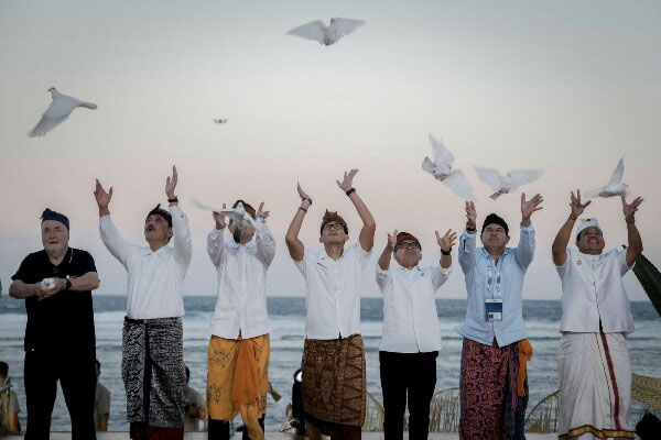 Delegasi World Water Forum ke-10 Terpukau Balinese Water Purification Ceremony