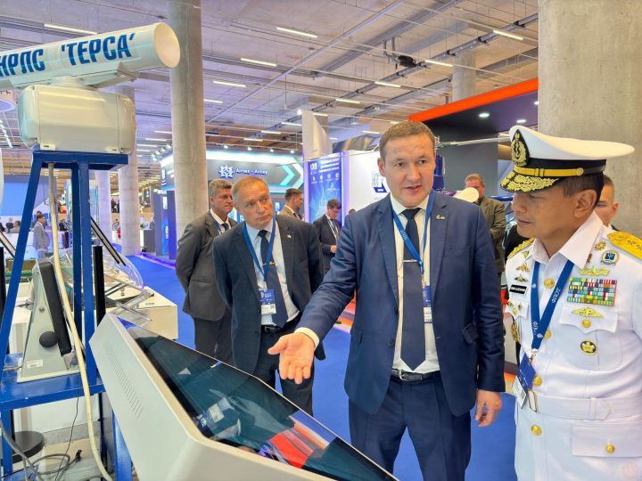 Perkuat Hubungan Diplomasi, Wakasal Hadiri The 12th International Maritime Defence Show “Fleet 2024” Di Rusia