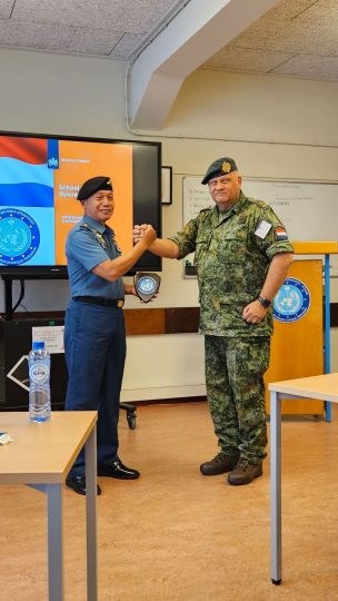 Tingkatkan Potensi, Delegasi TNI Kunjungi SPO Belanda