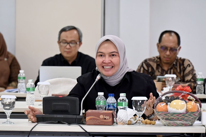 Anggota Komisi VIII DPR RI Sri Wulan meminta kondisi sarana dan prasarana maupun anggaran yang dimiliki oleh Badan Nasional Penanggulangan Bencana (BNPB) dapat ditambah, Senin 8 juli 2024 (foto dpr.go.id)