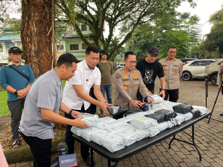 Barang Bukti yang Berhasil Diamankan oleh Ditresnarkoba Polda Metro Jaya (Foto TBN).