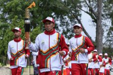 Kirab Api Pekan Olahraga Nasional (PON) XXI Aceh-Sumut resmi dimulai setelah dilepas oleh Penjabat (Pj) Wali Kota Sabang Andri Nourman pada Selasa (27/8/2024)