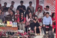 Pawai Pembangunan Tomohon Hadirkan Sendy Rumajar, Apakah Ini Strategi Politik Caroll Senduk?