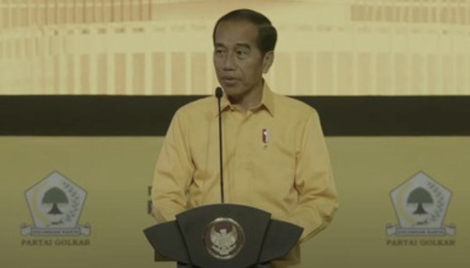 Hadiri Munas XI Golkar, Jokowi: “Saya Teduh di Bawah Pohon Beringin”