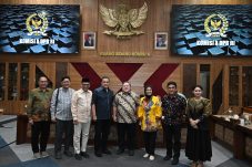 Pembahasan reformulasi anggaran pendidikan dalam APBN dan APBD di Gedung Nusantara I, Senayan, Jumat (30/8/2024)