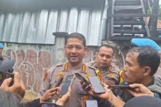 Polres Depok Kombes. Pol. Arya Perdana saat dikonfirmasi terkait 6 tersangka Kasus Penganiayaan Anak di Daycare Oleh Guru Wensen School, (5/8/24)