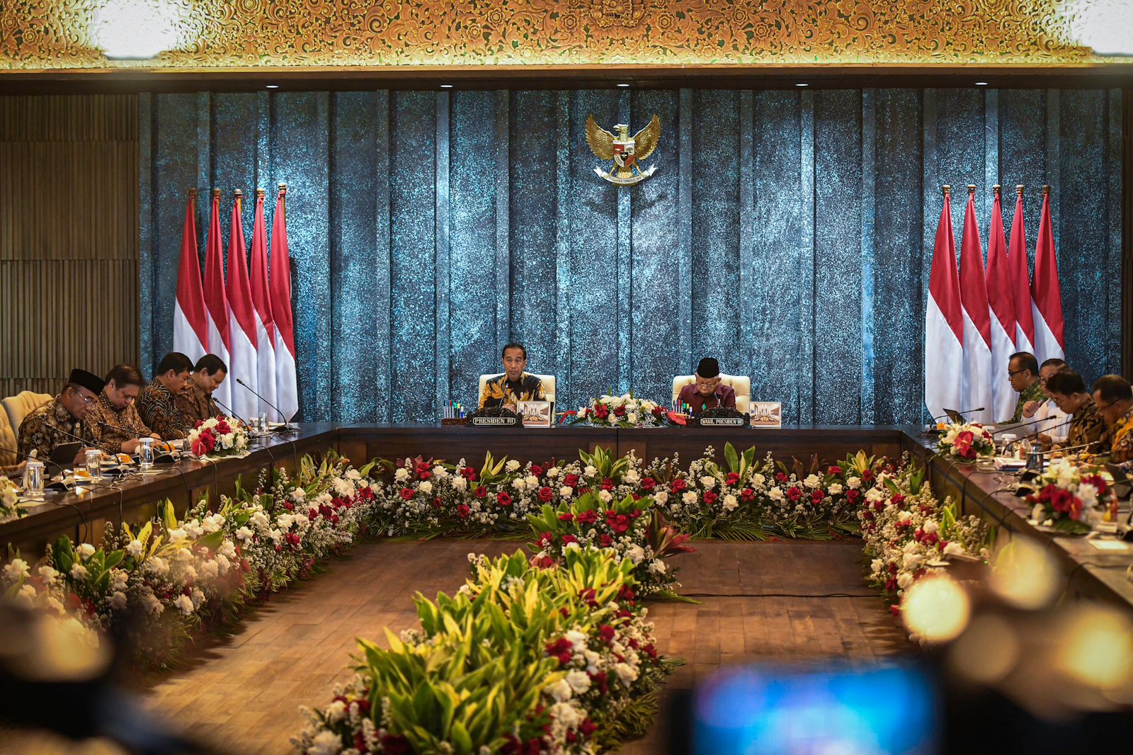 Rapat kabinet di Istana Garuda, Ibu Kota Nusantara (IKN), Provinsi Kalimantan Timur, Jumat (13/09/2024)