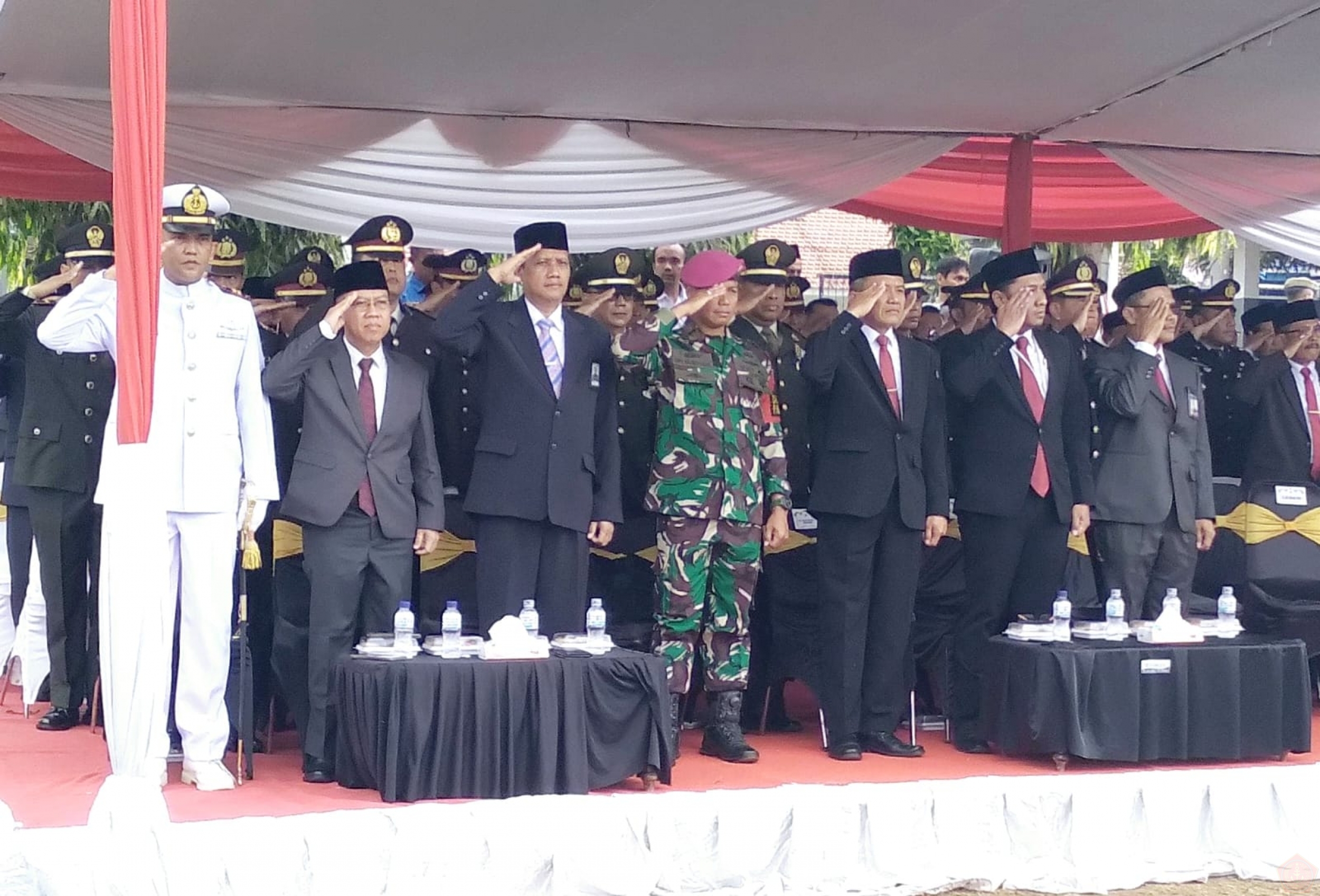 Upacara peringatan Hari Kesaktian Pancasila di Lapangan Kecamatan Sukorambi, Kabupaten Jember, Jawa Timur, pada Selasa (01/10/2024)