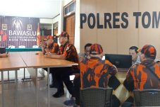 Orasi Menyinggung di Kampanye Akbar CSSR, Anggota DPRD Tomohon Dilaporkan ke Polres dan Bawaslu