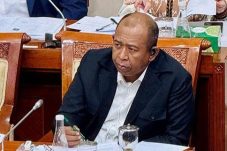 Kritik Tajam DPR: Pernyataan Penasihat Kapolri Dinilai Blunder, Rugikan Citra Polri