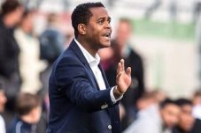 Kluivert Jadi Sorotan Warganet, Belum Menangani Timnas Indonesia Sudah Dihujat