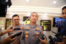 Kapolri Tegaskan Reward and Punishment, Polri Terus Berbenah