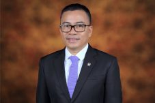 Senator Stefanus B.A.N Liow: Pers Pilar Demokrasi, Selamat Hari Pers Nasional 2025!