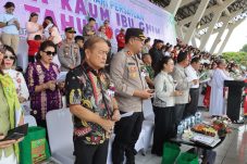 Kapolres Minahasa Kawal Ketat Ibadah Agung HAPSA WKI GMIM 2025, 15.000 Jemaat Padati Stadion Maesa