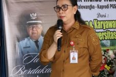 “Terima Kasih atas Pengabdianmu, Hukum Tua Ilidius Walewangko” – Wabup Vanda Sarundajang Hadiri Pemakaman di Lemoh