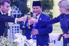 Heboh Isu Presiden Prabowo Minum Alkohol, Istana Klarifikasi: “Itu Sparkling Cider Tanpa Alkohol!”