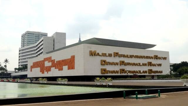 Bongkar Dugaan Suap 95 Senator DPD RI, Aktivis Fithrat Irfan Tuding Praktik Busuk Jual Beli Jabatan