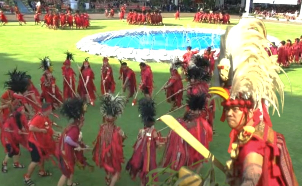 Tari Kabasaran Minahasa Warnai Penurunan Bendera di Istana Merdeka, Dipimpin Brigjen Pol Christ R. Pusung