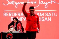 Hasto Kristiyanto Kembali Jadi Sekjen PDIP, Megawati Pimpin Pelantikan