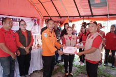 Wabup Minahasa Vanda Sarundajang Kukuhkan Relawan Penanganan Bencana dan Tutup Pelatihan Mitigasi