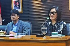 Lynda Watania: Menjahit Reformasi Birokrasi Minahasa Menuju Kelas Dunia