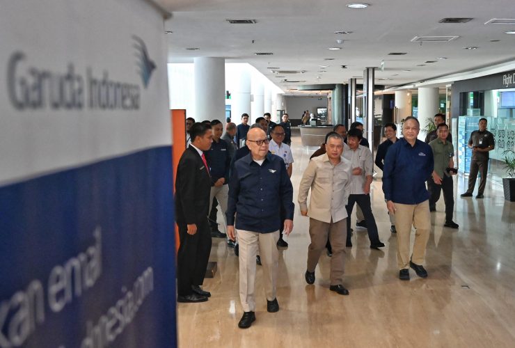Dirut Garuda Glenny Kairupan Siapkan Strategi Agresif: Tarif Tiket Turun 14% Jelang Natal 2025