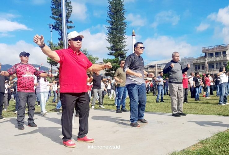 Bupati Robby Dondokambey Pimpin Apel dan Olahraga Bersama ASN Minahasa, Tekankan Budaya Hidup Sehat