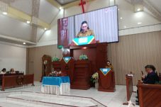 Wabup Vasung Ajak Warga Minahasa Rayakan Natal dengan Sederhana