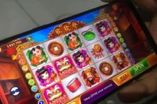 Judi Daring Ancaman Serius bagi Keluarga dan Stabilitas Sosial