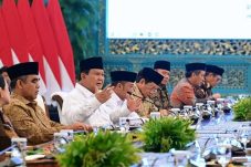 Survei Indikator Ungkap Tren Perbaikan Ekonomi dan Politik di Indonesia