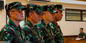 Tampang Para Pelaku Oknum BAIS TNI Muncul di Sidang Perdana Kasus Air Keras