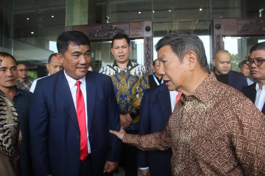 Momen Langka! Yulius Selvanus–Hashim Djojohadikusumo Tampil Kompak di Munas Percasi 2026