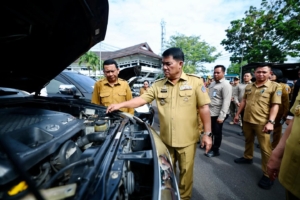 Pimpin Apel Kendaraan Dinas, Gubernur YSK Tegaskan Tertib Pengelolaan Aset