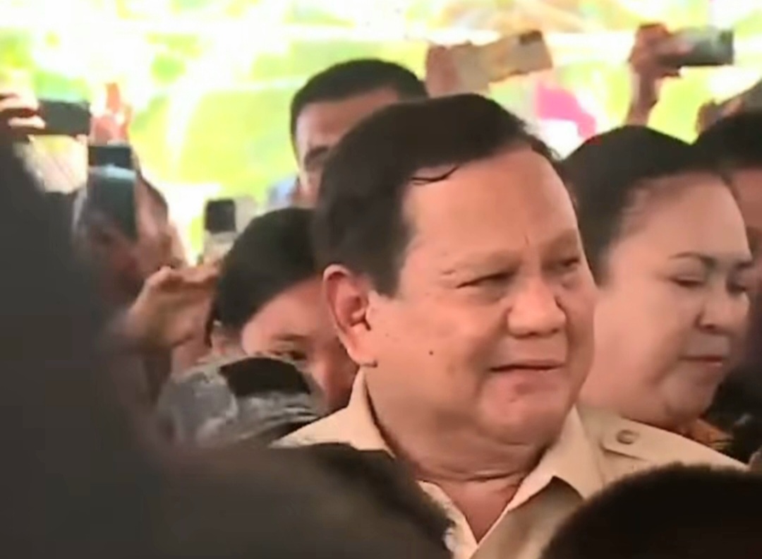 “Ibu Saya dari Minahasa,” Momen Hangat Prabowo di Miangas, Lagu “O Ina Ni Keke” Menggema di Pulau