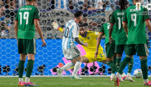 Messi Hattrick, Argentina Gilas Aljazair 3-0
