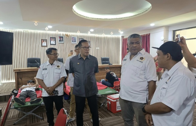 Pokja PWI Manado Gelar Donor Darah HUT Kota Manado, Wawali: Ini Gerakan Kemanusiaan Nyata