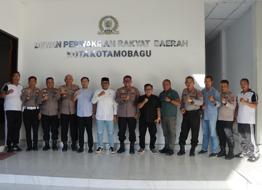 Kapolres AKBP Abdul Kholik Datangi Kantor DPRD Kotamobagu, Ada Apa?