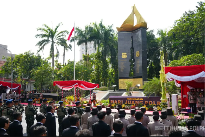 Peringati Hari Proklamasi Polisi, Kapolri Pimpin Upacara Hari Juang Polri 2026 di Surabaya