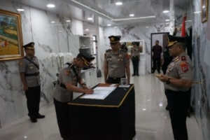 Kapolda Sulut Pimpin Sertijab Kabid Humas, Lantik Dirintelkam