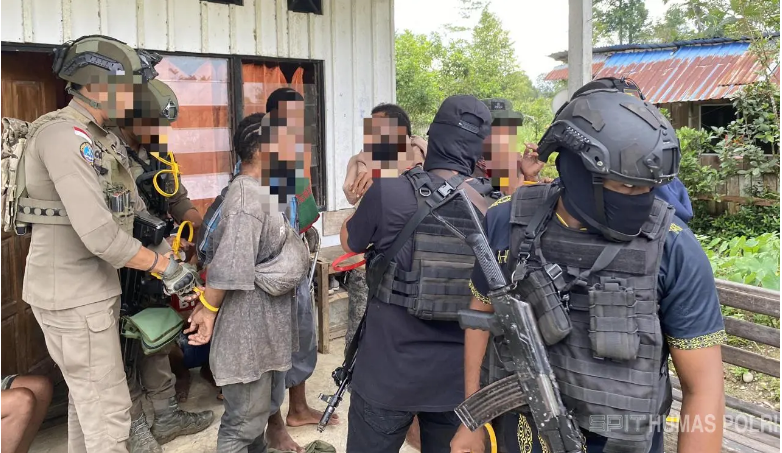 Satgas Damai Cartenz Tindak Pasukan Batalyon Eden Sawi, Empat Orang Meninggal Dunia