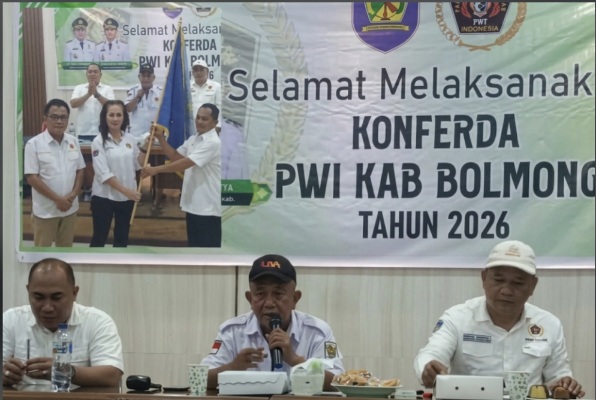 Maemossa Pimpin Sidang Fahmi Gobel Terpilih Aklamasi Pimpin PWI Bolmong