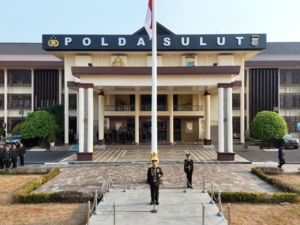 Polda Sulut Kobarkan Semangat Pancasila dalam Upacara Hari Kesaktian 2026